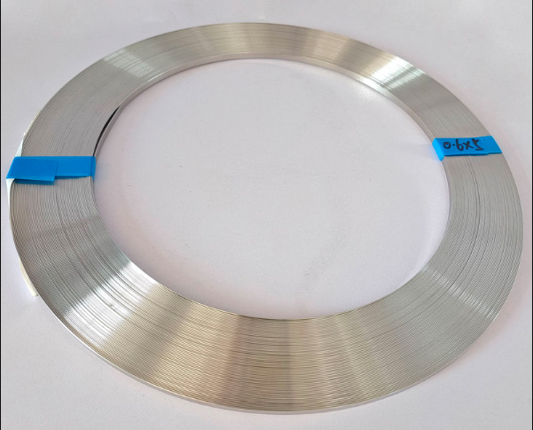 Những lợi thế của dải thép không gỉ hiệu suất cao là gì?